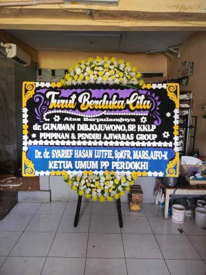 Papan Bunga di Terminal Kalideres